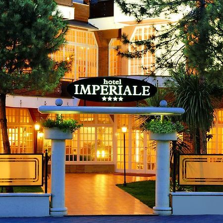 Hotel Imperiale Мілано-Маріттіма Екстер'єр фото